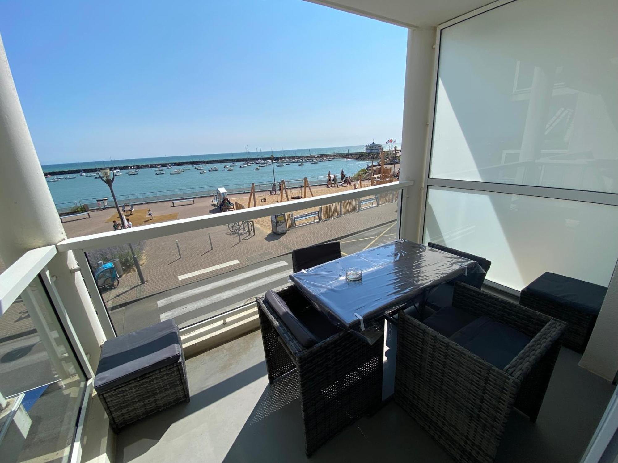 Appartement Vue Sur Mer Et Le Port Jard-sur-Mer Esterno foto